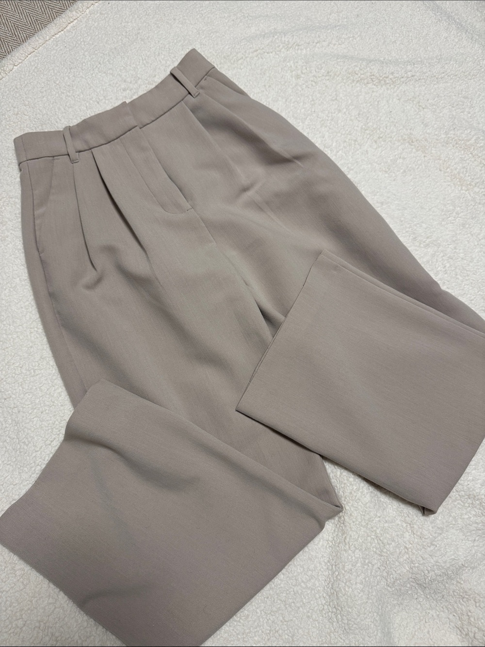 Abercrombie & Fitch Beige High-Waist Trousers